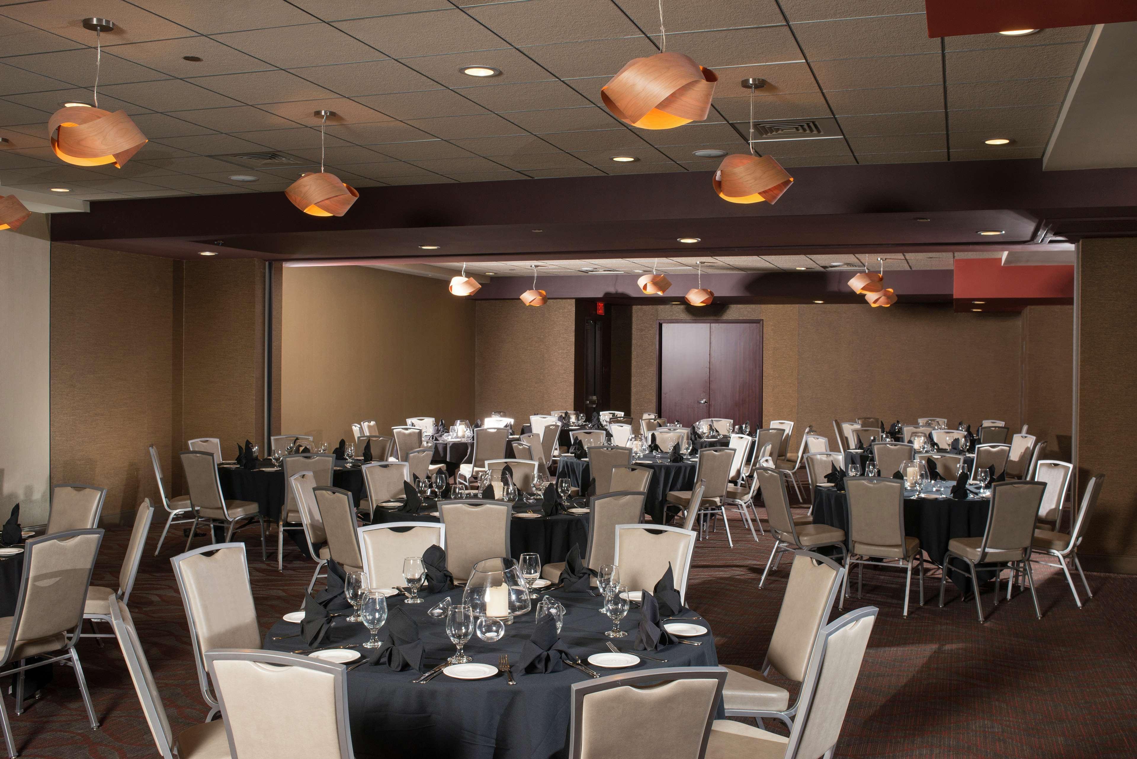 The Broadway Columbia - A Doubletree By Hilton Hotel Exterior foto